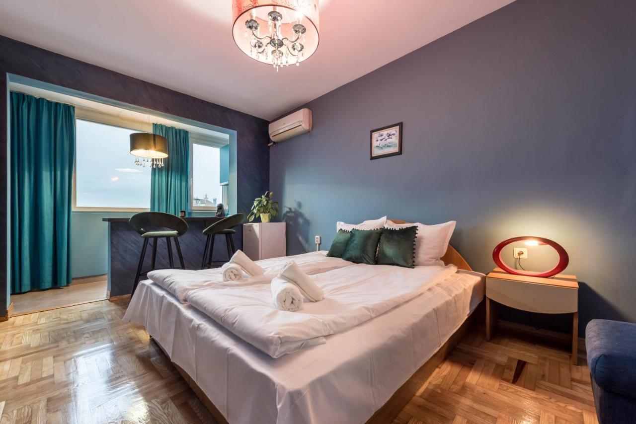 Private Studio In The Centre فارنا المظهر الخارجي الصورة