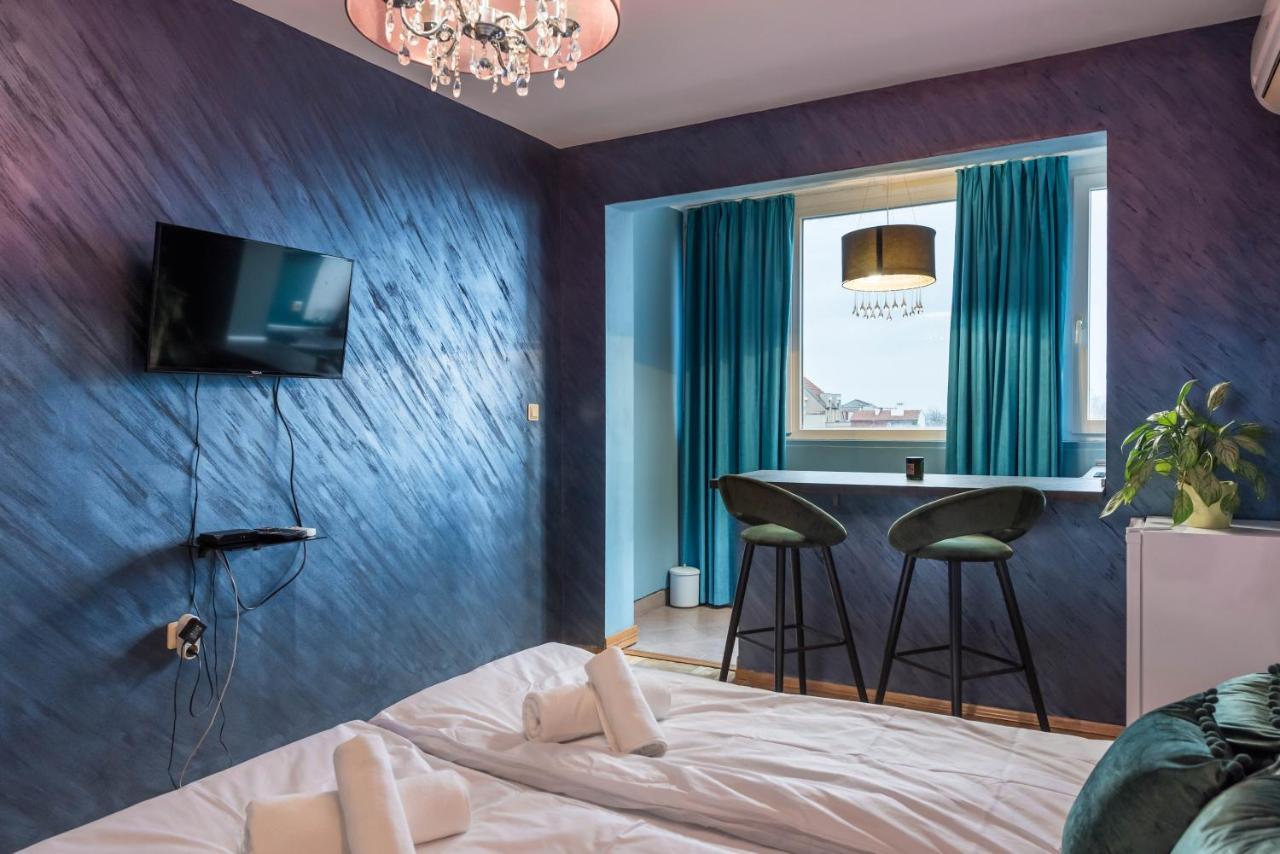Private Studio In The Centre فارنا المظهر الخارجي الصورة