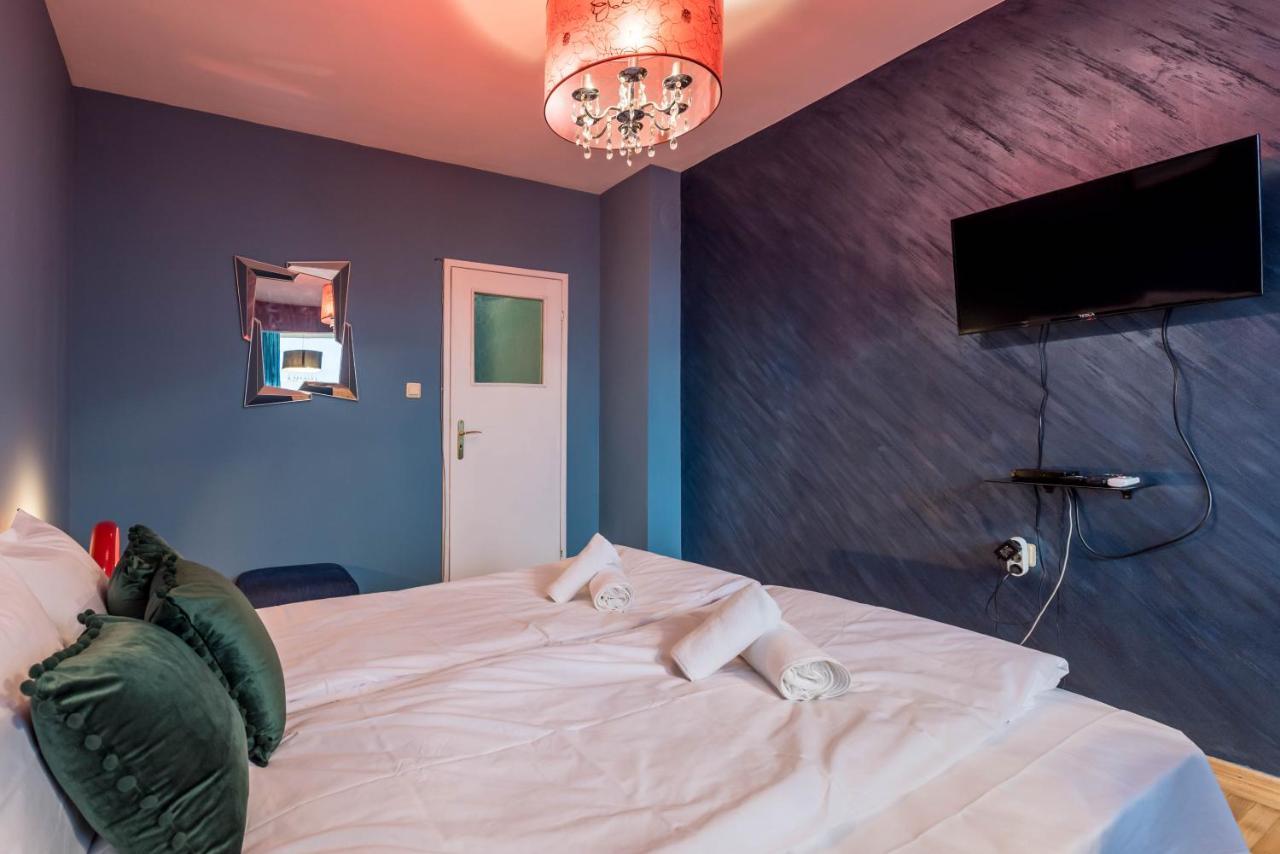 Private Studio In The Centre فارنا المظهر الخارجي الصورة